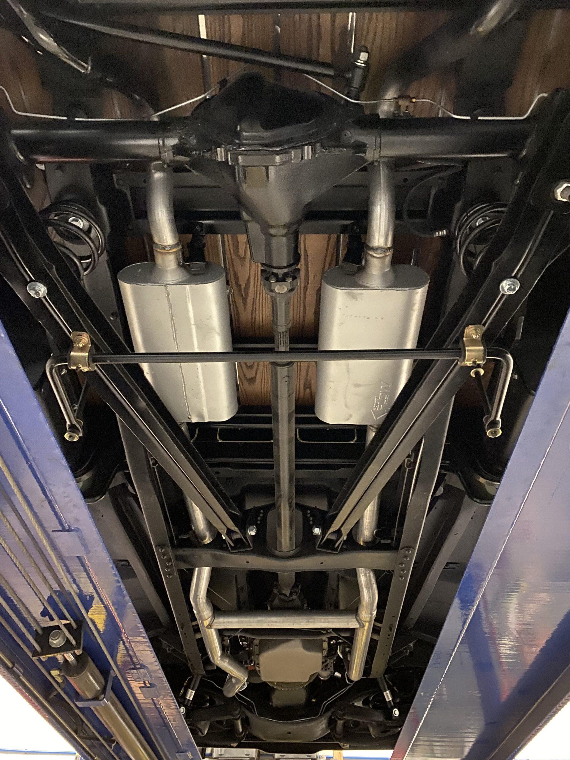 Opposing Cylinders